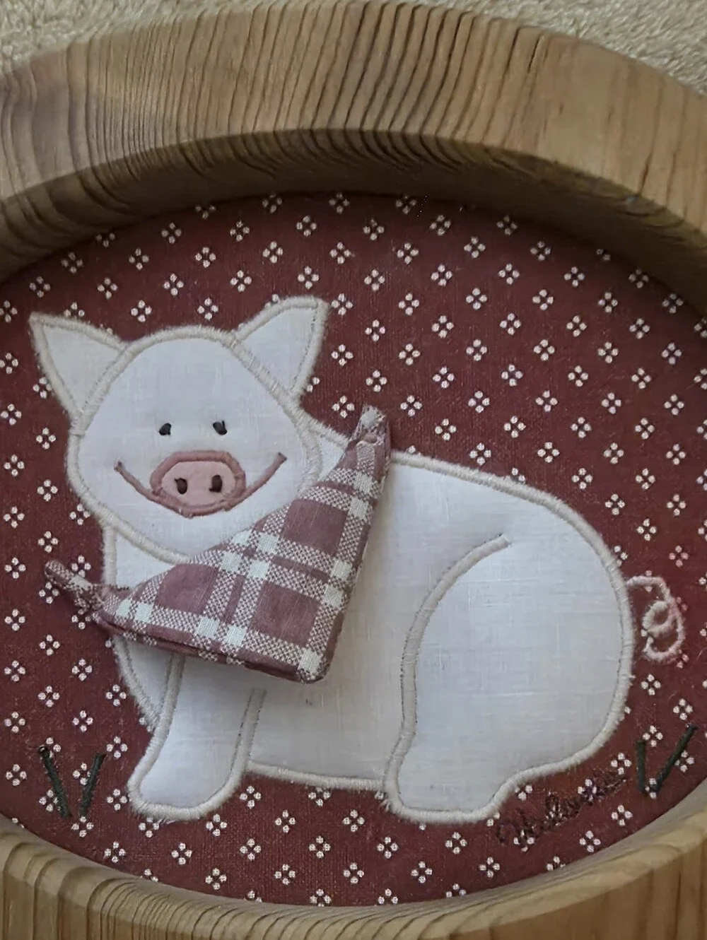 Vintage 1980s Wall Mounted Wooden Towel Holder Floral Fabric Pig Design